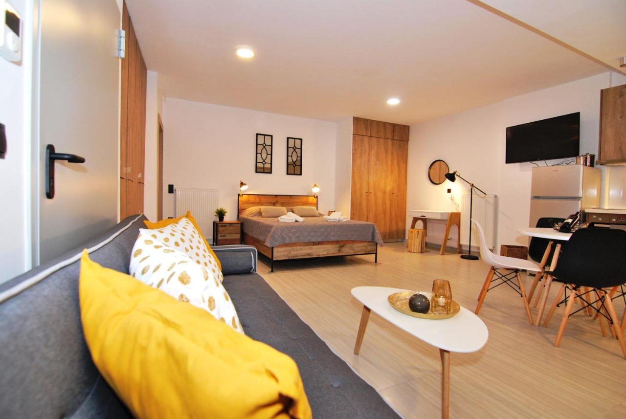 Brand New Cozy Basement Apartment 아르고스톨리온 외부 사진